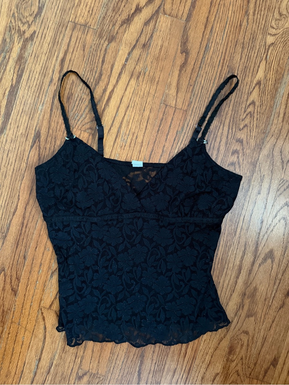vintage dainty gothic lace cami top!